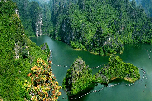 Khám phá 3 điểm du lịch nổi tiếng nhất tại Ninh Bình