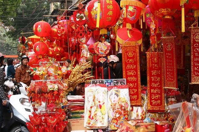 Phố Hàng Mã – Con phố mua sắm Tết hot nhất tại Hà Nội