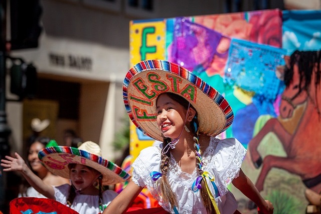 Cinco De Mayo là một trong những lễ hội truyền thống ở Mỹ thường diễn ra vào tháng 5